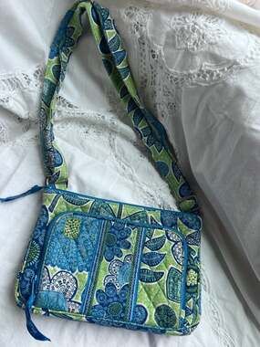 Vera Bradley Quilted Blue & Green Floral shoulder/crossbody purse.